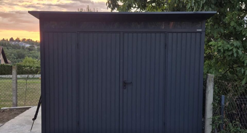 Prednosti i mane montažne baštenske kućice